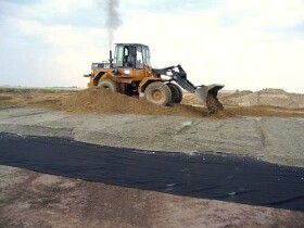 Netkaná separačná polypropylénová geotextília čierna – Geomatex NTI BS16 - 200 g/m² 5×100 m [500 m²]