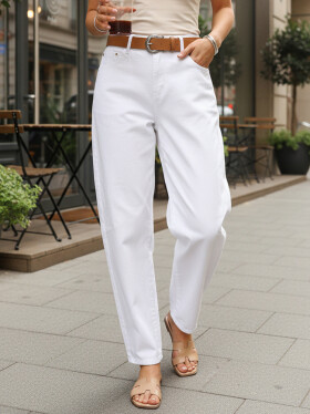 Dámske baggy džínsy s opaskom biele FashionStreet UY2930 XL