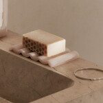 Ferm Living Mydelnička Mist Pearl Resin