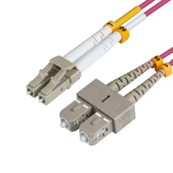 MicroConnect Optical Fibre Cable LC/SC Multimode duplex OM4 3M fialová (FIB422003P)