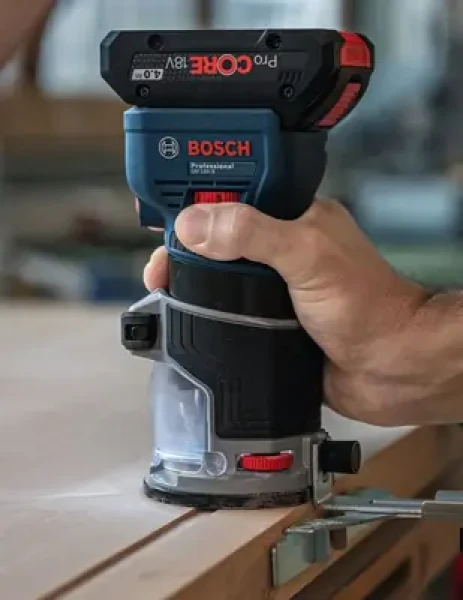 BOSCH GKF 18V-8 L-Boxx / Aku ohraňovacia frézka / 18V / 30.000 ot-min / Upínanie hriadeľa 6-8mm / Bez Aku (06016C2003)