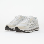 Tenisky New Balance 2000 White/ Silver Metallic EUR 44