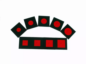 Moyo Montessori Moyo Montessori Vpísané a sústredné kovové tvary