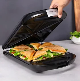 Cecotec Rock'nToast Family nerez/čierna / Rodinný sendvičovač / 1500 W / 4 sendviče / vymeniteľné dosky (3111)