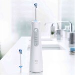 ORAL-B Aquacare