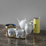 Royal Copenhagen Porcelánový hrnček Alphabet 330 ml – R