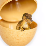 Safari Ltd. Safari Ltd. Figúrka - T-Rex mláďa s vajcom (s rozšírenou realitou)