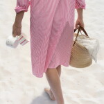 Bastion Collections Keramický hrnček White/Rose Big Stripe 240 ml