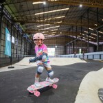 MalPlay Svietiaci skateboard kvety LED RGB KOLIESKA