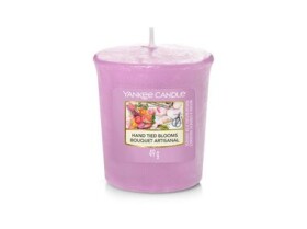 Yankee Candle Hand Tied Blooms vonná sviečka votívna 49g / doba horenia: až 15h (5038581148908)