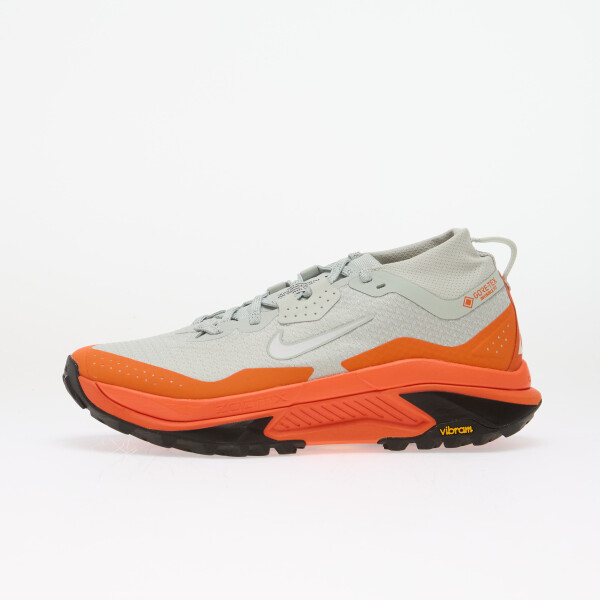 Tenisky Nike ACG Zegama Trail GORE-TEX Light Silver/ Summit White-Safety Orange EUR 41