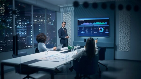 Avocor Avocor AVK-5510 - 140 cm (55") Diagonalklasse K Series LCD-Display mit LED-Hintergrundbeleuchtung - QLED - Digital Signage - Android - 4K UHD (2160p) 3840 x 2160 - HDR - direkt beleuchtete LED