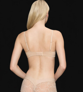 Dámska podprsenka Body Make-Up Illusion Lace Balconette - BROWN - svetlohnedá 00NZ - TRIUMPH BROWN 70E