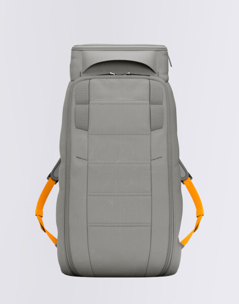 Db Hugger Backpack 30L Sand Grey