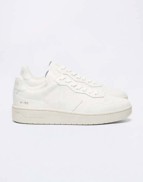 Veja V-90 O.T. Leather EXTRA-WHITE 46