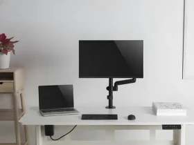 Equip čierna / Stolný držiak monitora / 17"-32" / nosnosť 9 kg / naklápací, otočný / VESA 100×100 (650132)