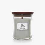 Woodwick Lavender amp; Cedar 275 g - sviečka stredná / doba horenia: až 65h (5038581103006)