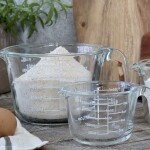 Chic Antique Sklenený džbánok odmerka so stupnicou Various 21 x 15 cm / 1000 ml