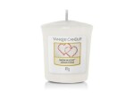 Yankee Candle Snow in Love vonná sviečka votívna 49g / doba horenia: až 15h (5038580011043)