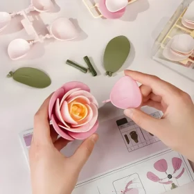 Robotime Roker Floral Art 3D puzzle Modrá ruža