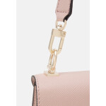 GUESS kabelka Alexie crossbody Ružová