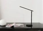 Colorway Stolná LED lampička s integrovanou batériou čierna / Stolná LED lampička / Integrovaná batéria (CW-DL02B-B)