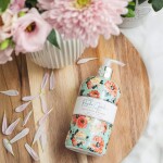 Baylis & Harding Tekuté mydlo na ruky Peach Peony & Jasmine 500 ml