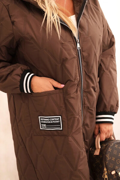 Dámska prešívaná bunda Plus Size s kapucňou a športovými manžetami Chocolate UNI