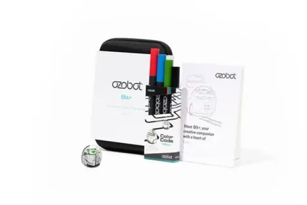 Ozobot Bit+ súprava 12 ks s napájacími káblami USB