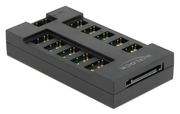 DeLock RGB Hub čierna / Rozbočovač ARGB LED / 10 kanálov / 5V (64128)