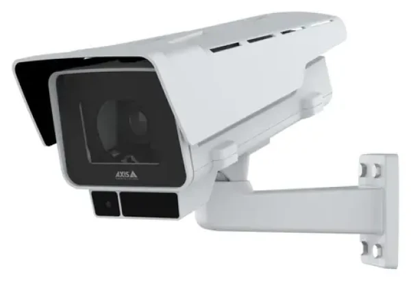 AXIS P1388-LE / IP kamera / Venkovní / 1/1.8" snímač / IP66, IP67 / NEMA 4X (02738-001)