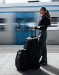 Db Hugger Backpack 30L Black out