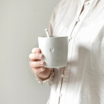 Bastion Collections Keramický latte hrnček June Clay 300 ml