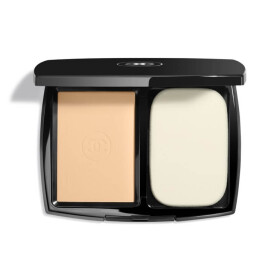 Chanel Dlhotrvajúci kompaktný make-up Ultra wear All-Day Comfort Flawless Finish Compact Foundation) 13