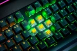 Razer BlackWidow V4 Pro Yellow Switch US čierna / Herná klávesnica / mechanická / Razer yellow / RGB / USB / US Layout (RZ03-04681800-R3M1)