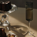 Ferm Living Poháre Ripple Champagne Smoked Grey – set 2 ks