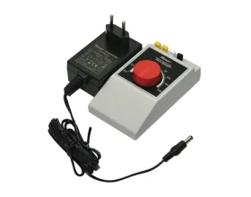 Roco 10798 Analógový ovládač s napájaním