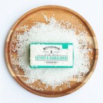 The Scottish Fine Soaps Vetiver and Sandalwood mydlo 220 g - SCOTTISH FINE SOAPS Luxusné pánske mydlo Vetiver a santalové drevo 220 g
