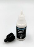 Tmel Vallejo 70400 Plastic putty (fľaštička 17ml)