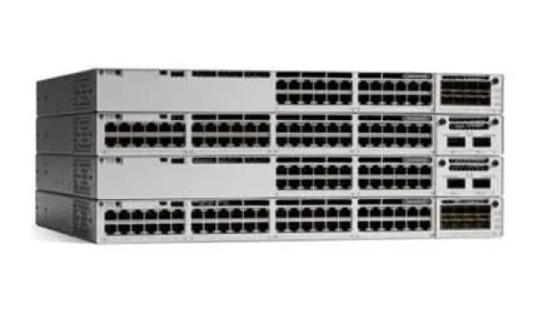 Cisco Catalyst 9300L / Switch / 48 portov dáta / Network Essentials / 4x10G Uplink (C9300L-48T-4X-E)