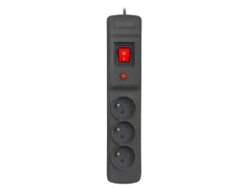 Armac Multi M3 čierna / Prepäťová ochrana / 3 zásuvky / 1,5 m kábel / 2500 W (M3/15/CZ)