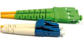 OEM LC-SC/ APC čierna / Optický patchkábel / 9/125um SM / duplex / 7m / OS2