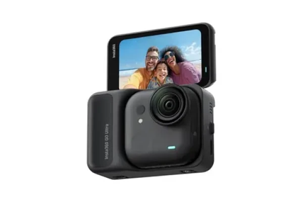 Insta360 GO Ultra (čierna) / akčná kamera / 4K60fps / 156 ° záber / vodotesnosť do 10 m / SD karta (INST491)