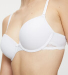 Triumph - Lovely Micro Push-up: Tvarovací komfort s čipkovaným lemovaním Triumph WHITE 75A