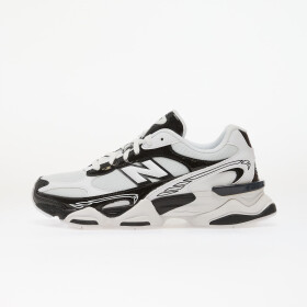 Tenisky New Balance 9060 Black/ White EUR 37