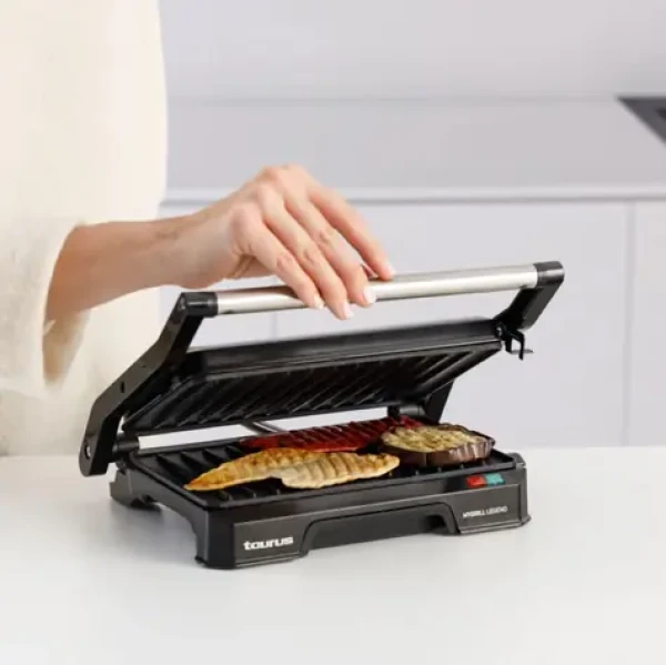 Taurus My Grill Legend čierna, nerez / Sendvičovač / 1000 W / grilovacie dosky / nepriľnavý povrch (968146000)