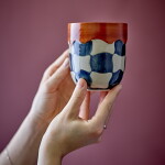 Bloomingville Hrnček Check Blue 375 ml