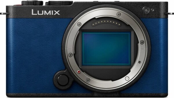 Panasonic Panasonic Lumix DC-S9 body, night blue