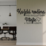Veselá Stena Samolepka Každá rodina má svoj príbeh Farba: oranžová, Veľkosť: 60 x 34 cm