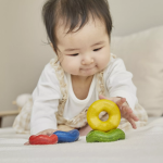 PlanToys PlanToys Stohovanie - zvlnené krúžky